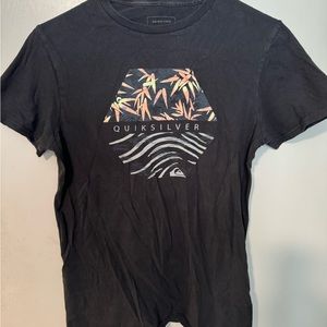 Quicksilver S T shirt